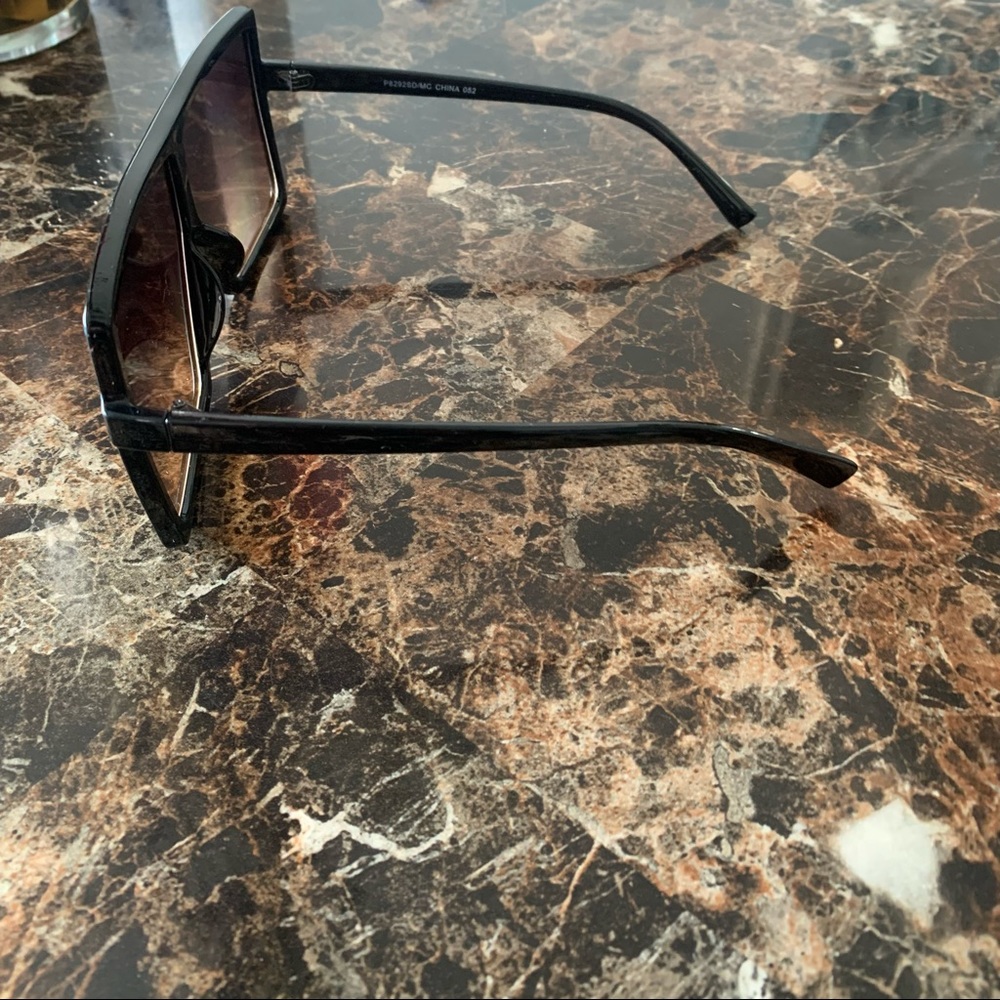 NWT Oversized Flat Top Ombré Aviators - Picture 2 of 6